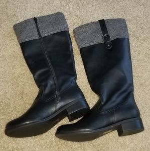Black two-toned riding boots